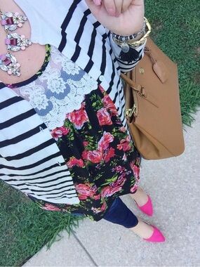 Floral Lace Yoke Sleeveless Top - Black with Rose Print 2X